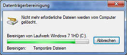 Die Datenträgerbereinigung / Laufwerksbereinigung beginnt und Windows 7 löscht die Dateien